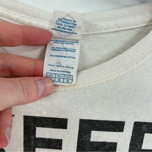 Keep Calm Titan Up Adult Men's T-Shirt Short Sleeve White NFL Fan Size Large - Picture 6 of 9